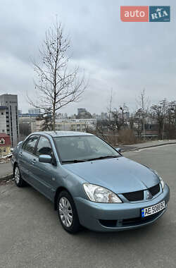 Седан Mitsubishi Lancer 2006 в Киеве