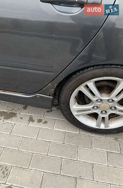 Седан Mitsubishi Lancer 2004 в 
