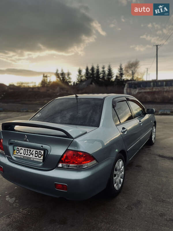 Седан Mitsubishi Lancer 2007 в Львове