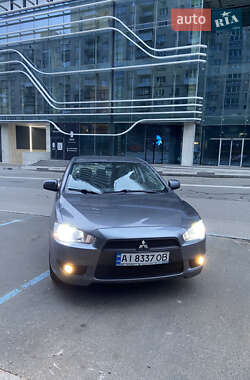 Седан Mitsubishi Lancer 2011 в 