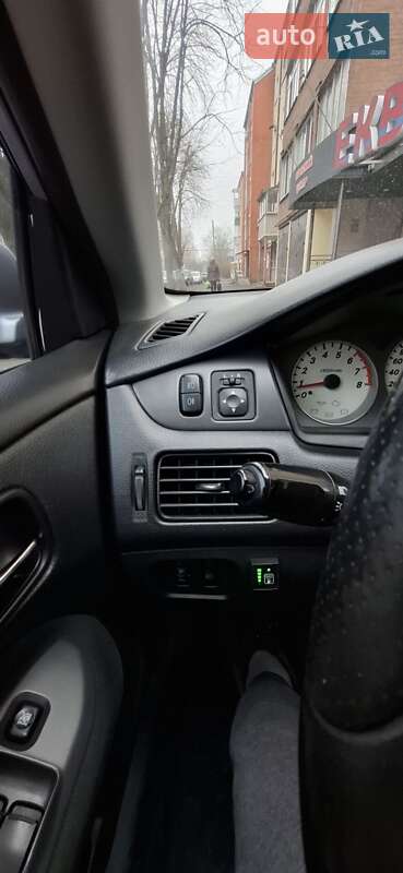 Универсал Mitsubishi Lancer 2004 в Конотопе