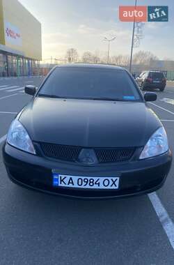 Седан Mitsubishi Lancer 2009 в Киеве