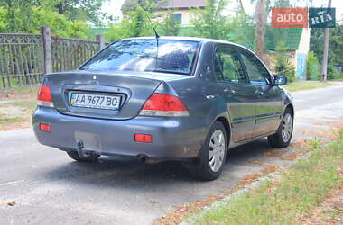 Седан Mitsubishi Lancer 2006 в Киеве