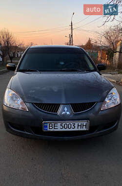 Седан Mitsubishi Lancer 2004 в Миколаєві