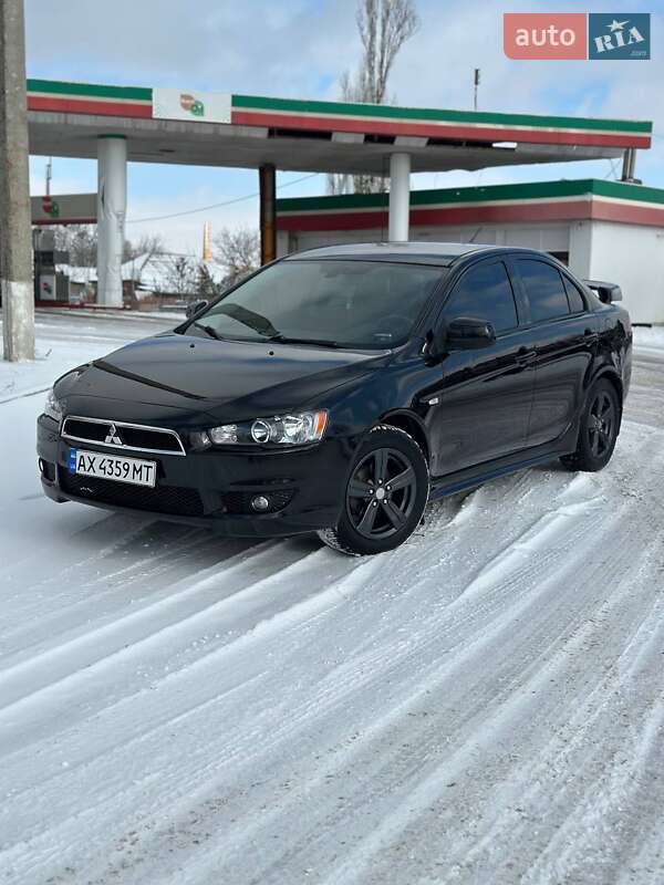Седан Mitsubishi Lancer 2007 в Изюме