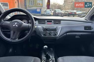 Седан Mitsubishi Lancer 2006 в Одесі