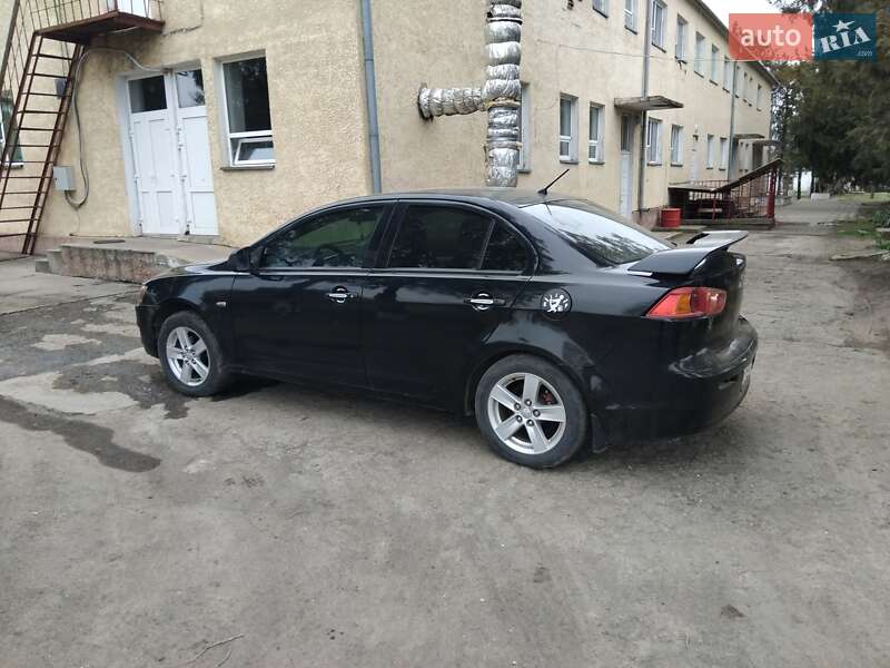 Седан Mitsubishi Lancer 2008 в Измаиле