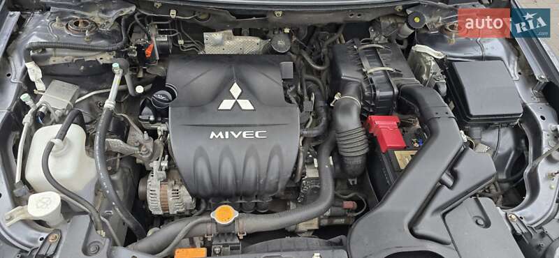 Седан Mitsubishi Lancer 2008 в Хмельницком