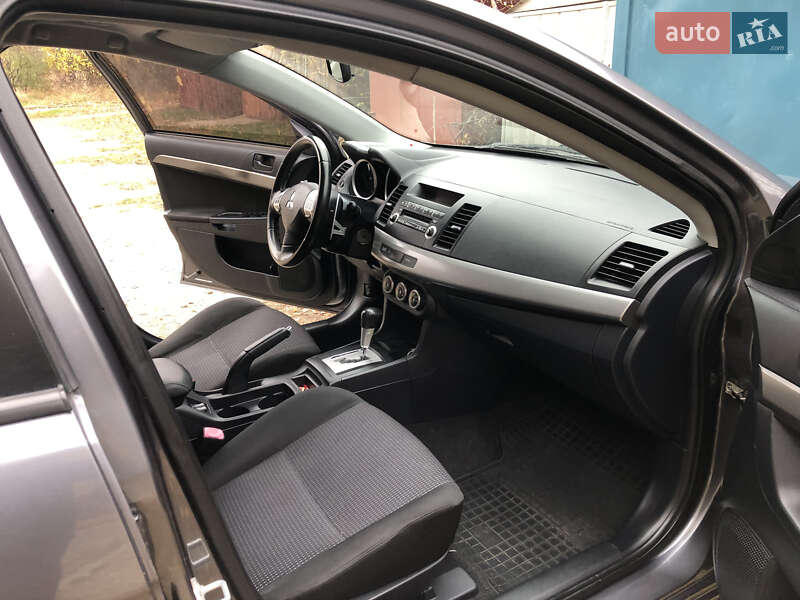 Седан Mitsubishi Lancer 2008 в Вишневом