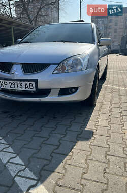 Седан Mitsubishi Lancer 2005 в Чернівцях