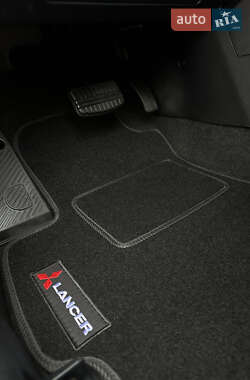 Седан Mitsubishi Lancer 2009 в 