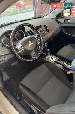 Седан Mitsubishi Lancer 2009 в Львові