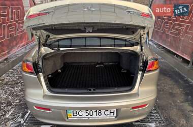 Седан Mitsubishi Lancer 2009 в Львові