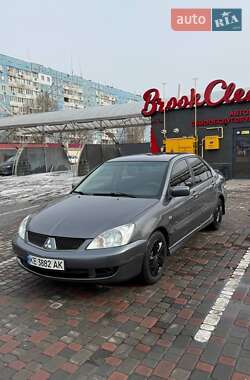 Седан Mitsubishi Lancer 2005 в Днепре