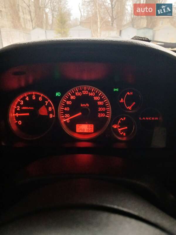 Седан Mitsubishi Lancer 2007 в Павлограді