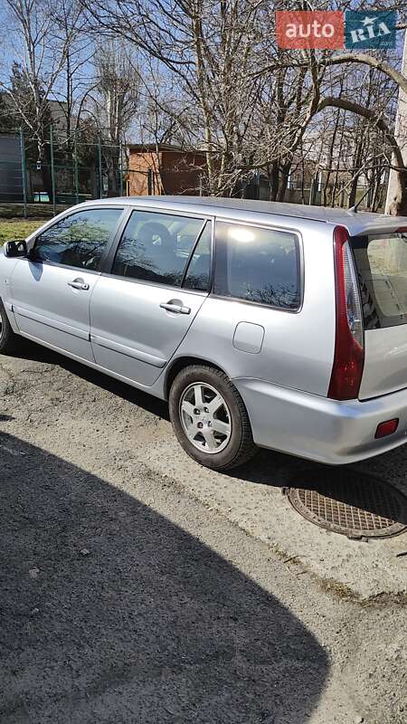 Универсал Mitsubishi Lancer 2006 в 