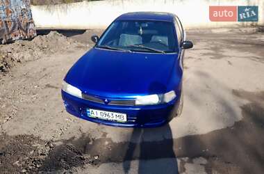 Седан Mitsubishi Lancer 1996 в Харькове