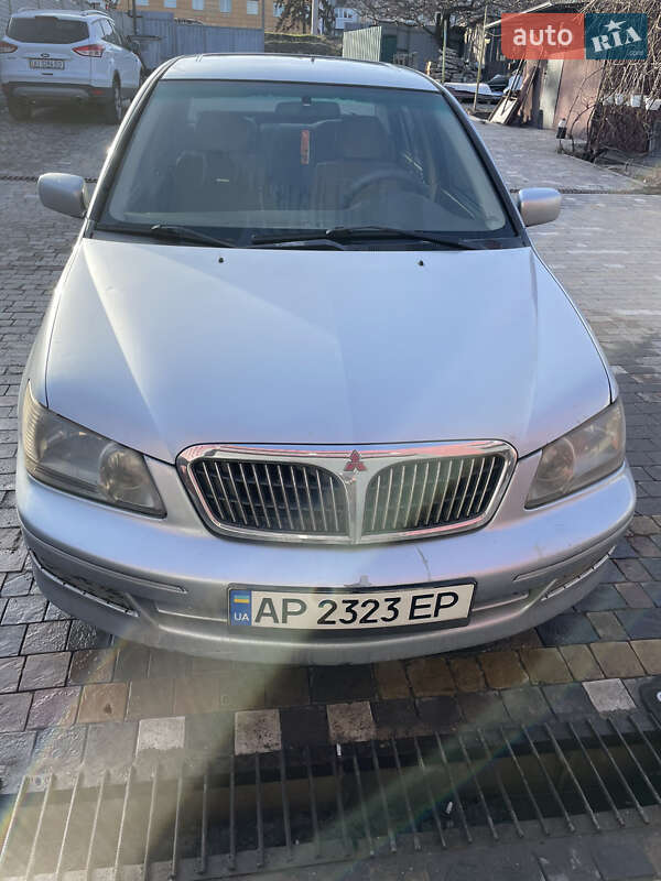 Седан Mitsubishi Lancer 2004 в Запорожье