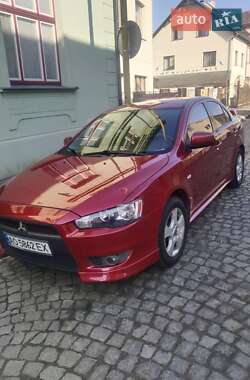 Седан Mitsubishi Lancer 2009 в Хусте