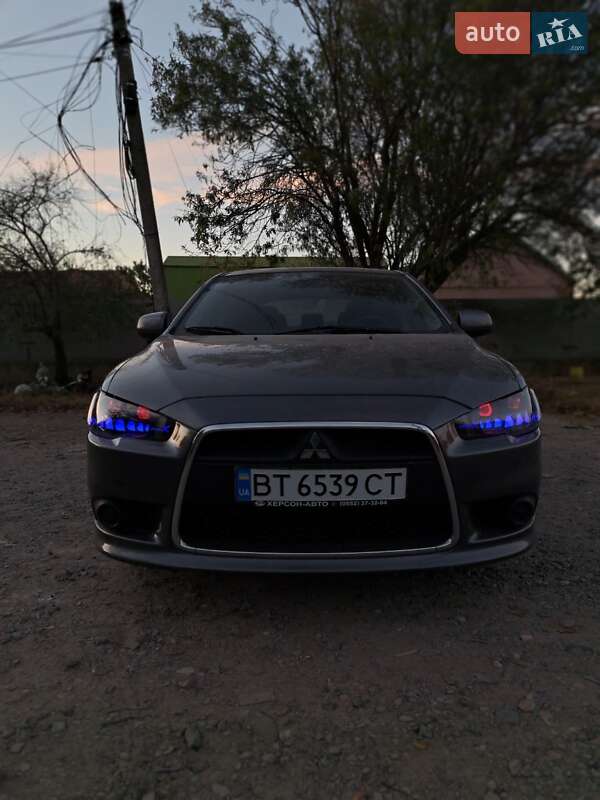 Хэтчбек Mitsubishi Lancer 2009 в Одессе