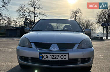 Седан Mitsubishi Lancer 2006 в Киеве