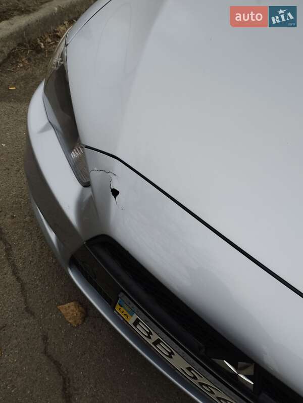 Седан Mitsubishi Lancer 2011 в Києві