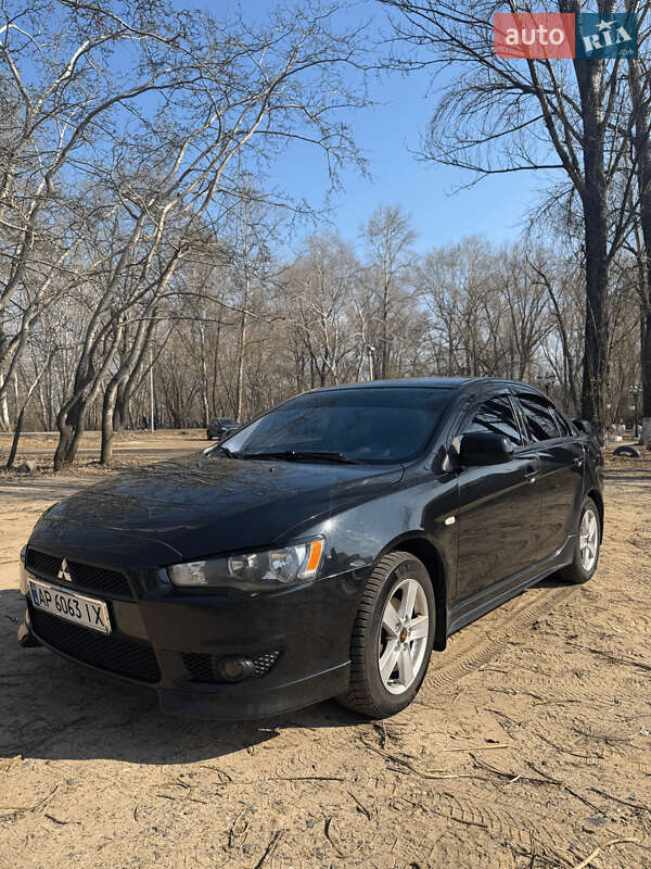 Седан Mitsubishi Lancer 2009 в Києві