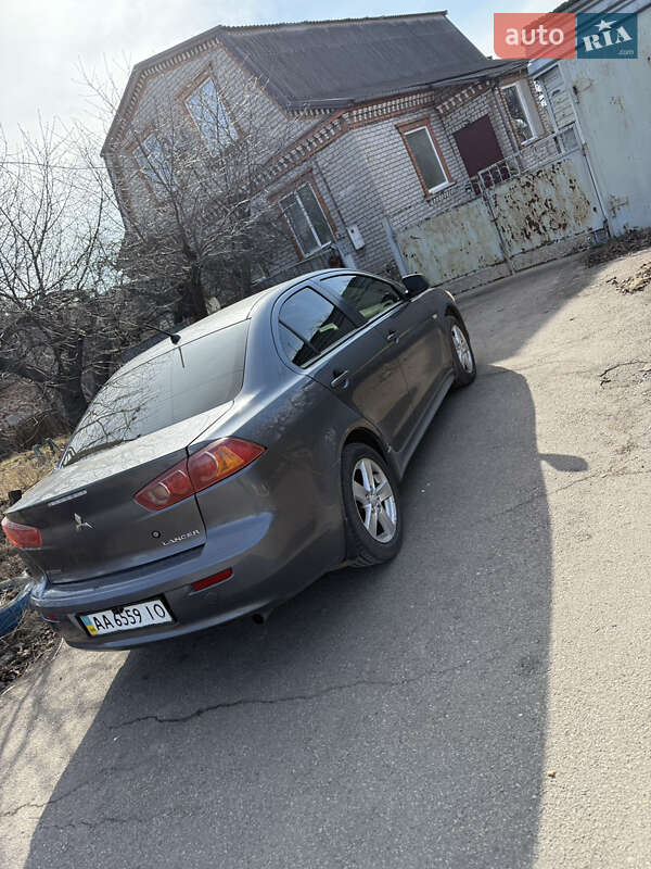 Седан Mitsubishi Lancer 2009 в Кривом Роге