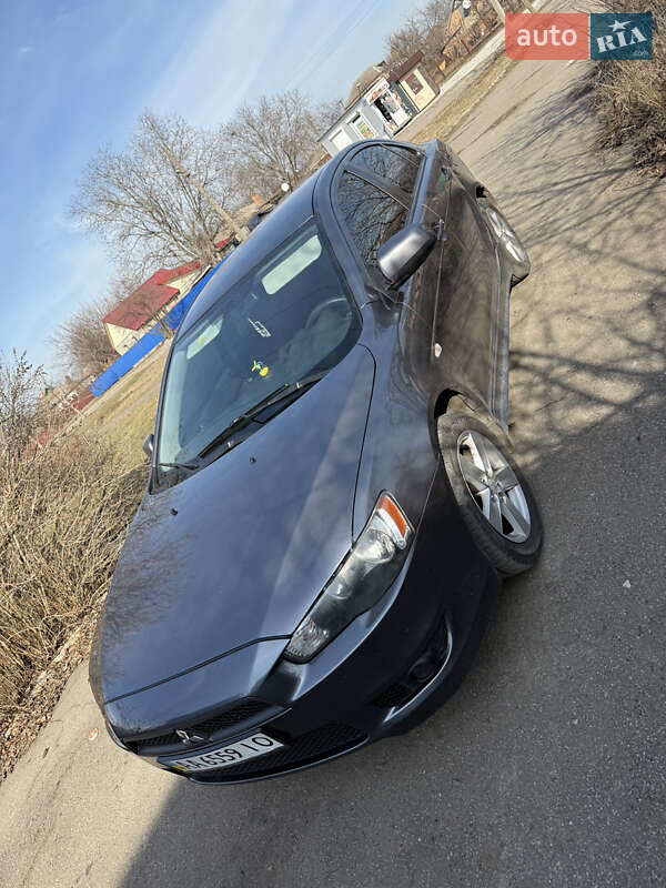 Седан Mitsubishi Lancer 2009 в Кривом Роге