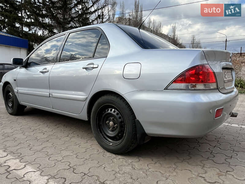 Седан Mitsubishi Lancer 2006 в Кривому Розі
