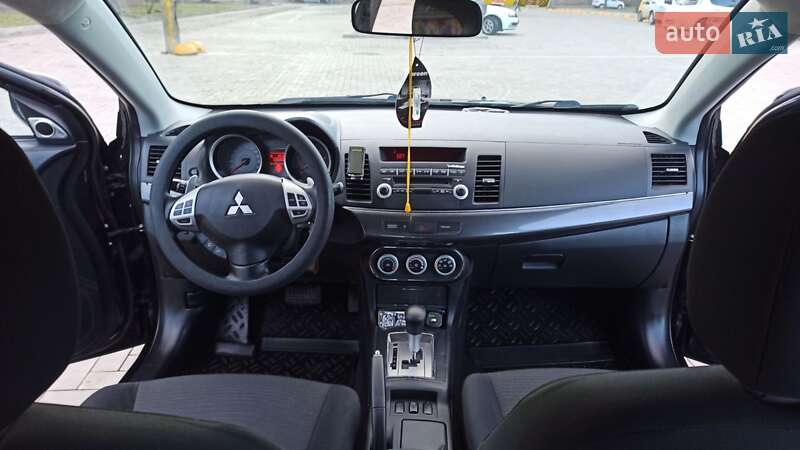 Хэтчбек Mitsubishi Lancer 2009 в Кривом Роге