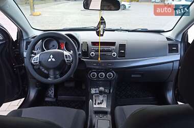 Хетчбек Mitsubishi Lancer 2009 в 