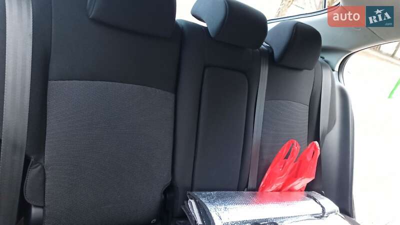 Хэтчбек Mitsubishi Lancer 2009 в Кривом Роге