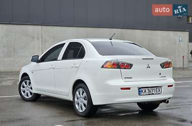 Седан Mitsubishi Lancer 2012 в Киеве