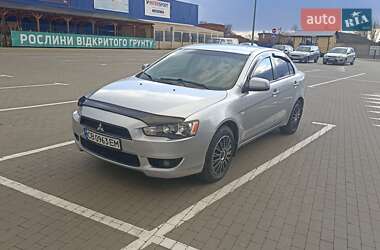 Седан Mitsubishi Lancer 2009 в Прилуках