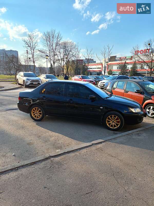 Седан Mitsubishi Lancer 2008 в Львові