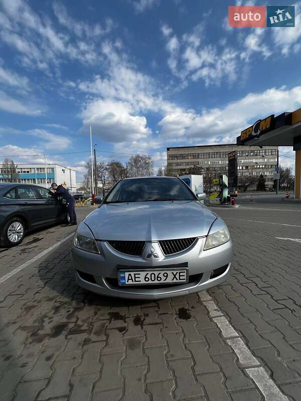 Седан Mitsubishi Lancer 2004 в Днепре фото 3 Седан Mitsubishi Lancer 2004 в Днепре