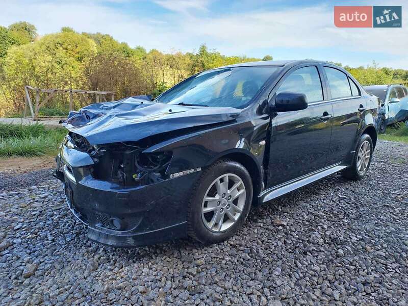 Седан Mitsubishi Lancer 2012 в Виннице