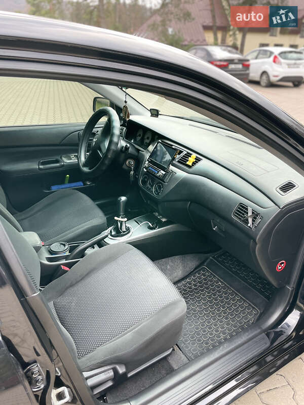 Седан Mitsubishi Lancer 2008 в Буске