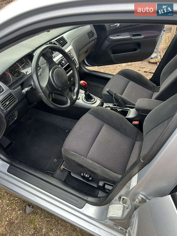 Универсал Mitsubishi Lancer 2006 в Чернигове