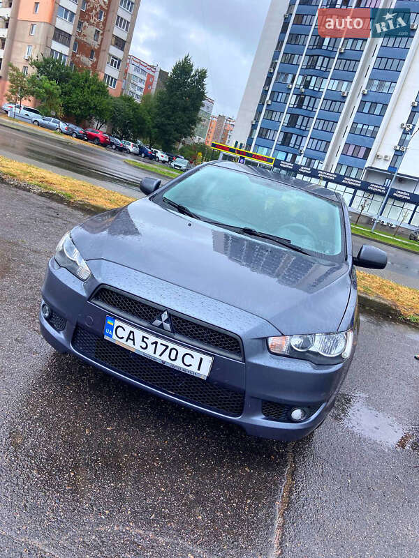 Седан Mitsubishi Lancer 2008 в Черкассах