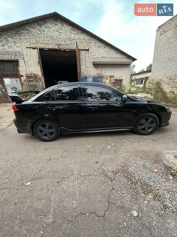 Седан Mitsubishi Lancer 2008 в Чернігові