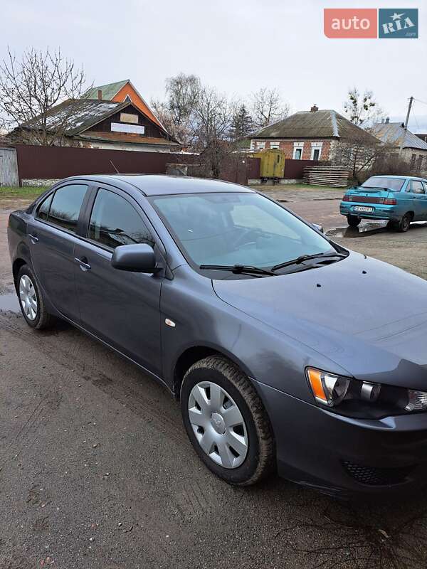 Седан Mitsubishi Lancer 2008 в Остер