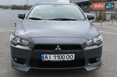 Хэтчбек Mitsubishi Lancer 2009 в 