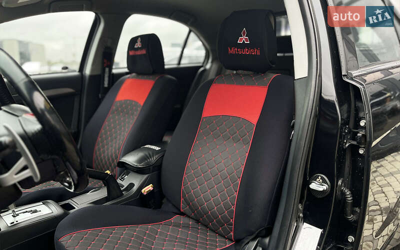 Хетчбек Mitsubishi Lancer 2009 в Мукачевому
