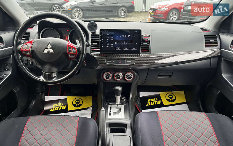 Хетчбек Mitsubishi Lancer 2009 в Мукачевому