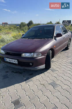 Седан Mitsubishi Lancer 1995 в 