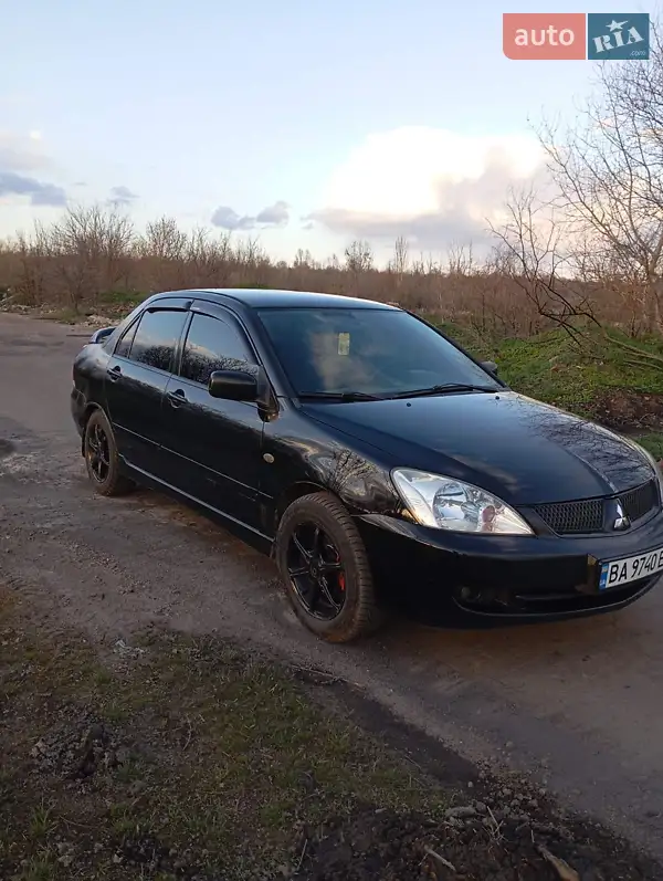 Mitsubishi Lancer