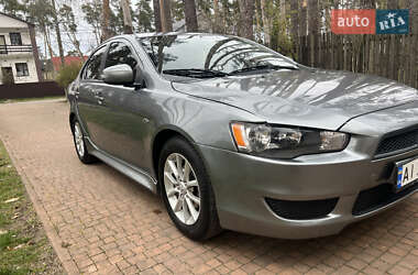 Седан Mitsubishi Lancer 2016 в 