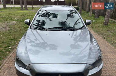 Седан Mitsubishi Lancer 2016 в 